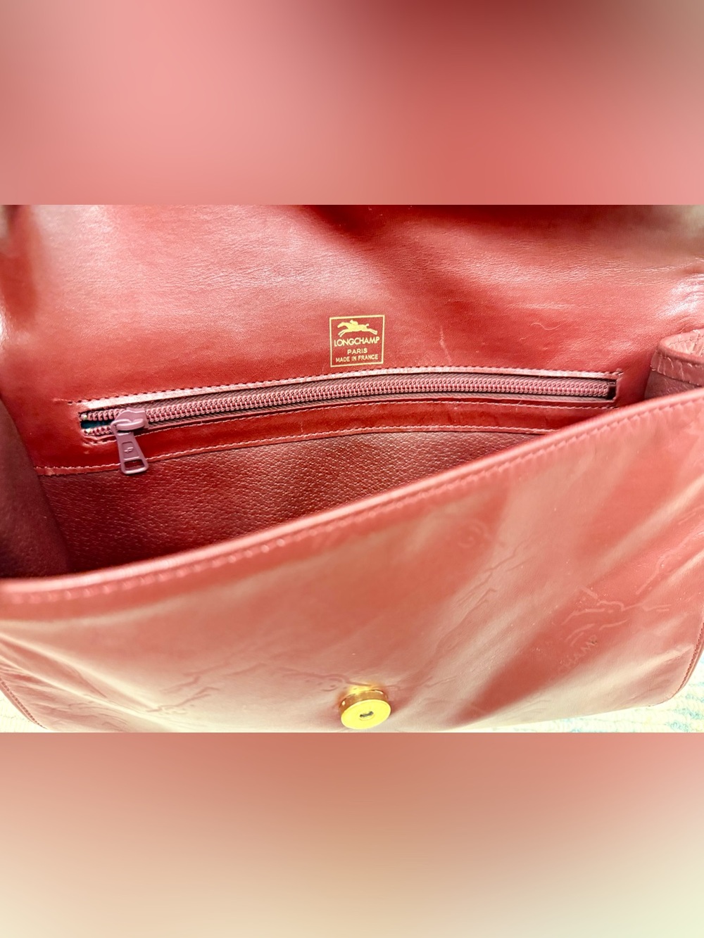 LONGCHAMP Vintage 80’s Rare Burgundy Embossed Horse Leather Crossbody Clutch - Picture 14 of 16